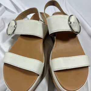 UGG White and Tan Sandals with Buckle Straps - Size 9.5